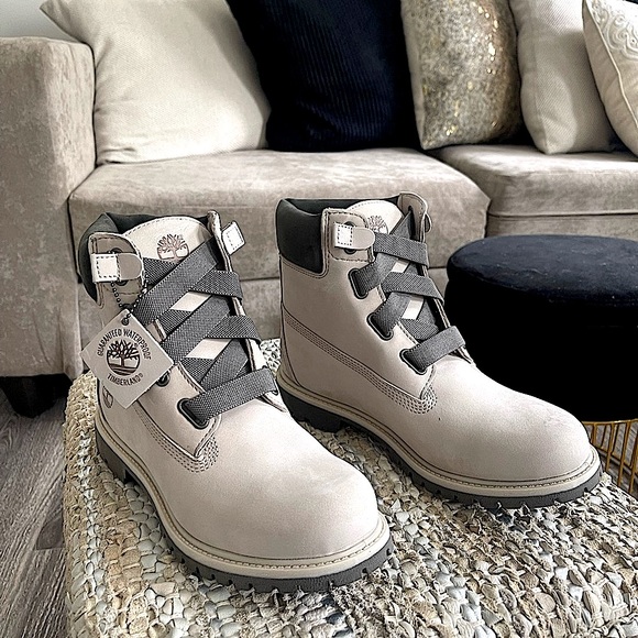 Grey Timberlands - Picture 1 of 6